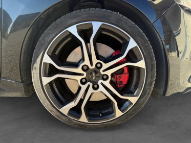 Renault clio iv 1.6 turbo 220 energy rs trophy edc, caméra, sièges sport rs, garantie 12 mois occasion simplicicar lunel...
