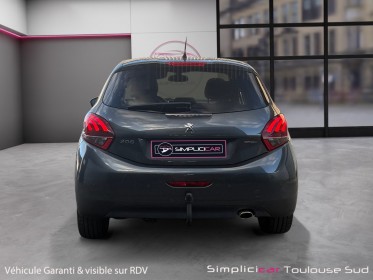 Peugeot 208 1.6 bluehdi 120ch ss bvm6 gt line occasion simplicicar toulouse sud simplicicar simplicibike france
