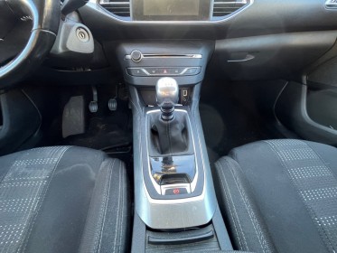 Peugeot 308 1.6 bluehdi 120ch ss bvm6 active occasion simplicicar limoges  simplicicar simplicibike france