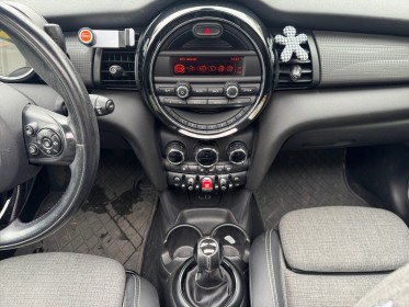 Mini hatch 3 portes f56 cooper 136 ch pack chili - garantie 12 mois occasion osny simplicicar simplicibike france