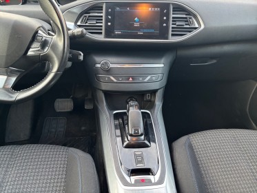 Peugeot 308 130ch ss eat8 style - entretien complet peugeot - distribution changée occasion simplicicar lagny  simplicicar...
