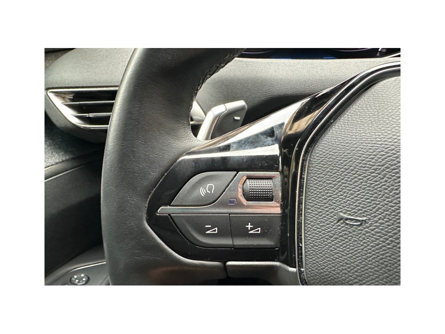 PEUGEOT d'occasion 5008 1.2 PURE TECH 130 ACTIVE BUSINESS EAT PH2 de