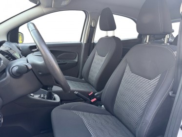 Ford ka 1.2 70 ch ss essential occasion simplicicar les sables-d'olonne simplicicar simplicibike france