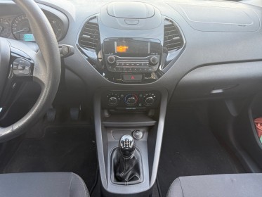Ford ka 1.2 70 ch ss essential occasion simplicicar les sables-d'olonne simplicicar simplicibike france