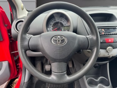 Toyota aygo 1.0 vvt-i confort occasion osny simplicicar simplicibike france