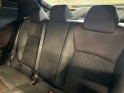 Toyota c-hr hybride distinctive full options garantie 12 mois occasion simplicicar villebon-sur-yvette simplicicar...