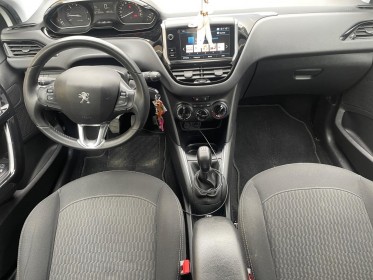 Peugeot 208 business luehdi 100ch ss bvm6 active business  garantie 12 mois occasion simplicicar lyon nord simplicicar...