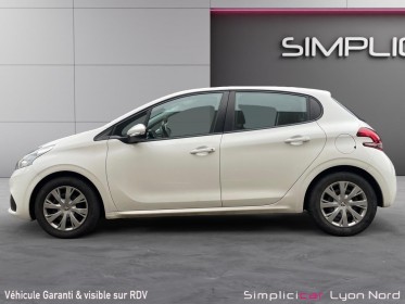 Peugeot 208 business luehdi 100ch ss bvm6 active business  garantie 12 mois occasion simplicicar lyon nord simplicicar...
