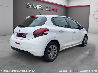 Peugeot 208 business luehdi 100ch ss bvm6 active business  garantie 12 mois occasion simplicicar lyon nord simplicicar...