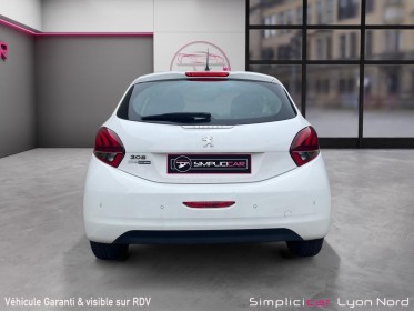 Peugeot 208 business luehdi 100ch ss bvm6 active business  garantie 12 mois occasion simplicicar lyon nord simplicicar...