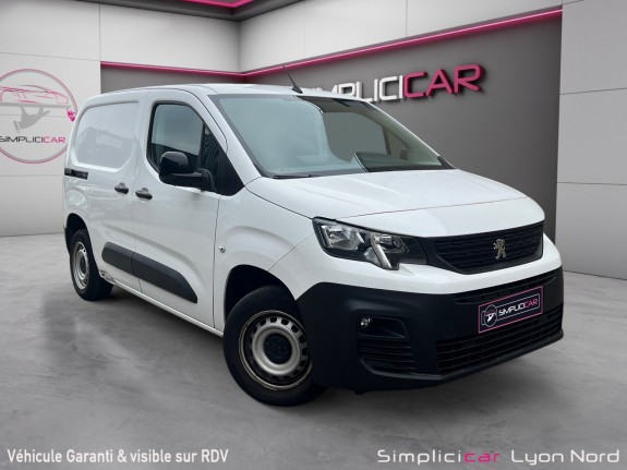 Peugeot partner fourgon standard 650 kg bluehdi 100 ss bvm6 premium occasion simplicicar lyon nord simplicicar simplicibike...
