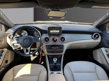 Mercedes classe gla 200 - caméra de recul - hayon élect - garantie 12 mois occasion simplicicar nimes - rb auto simplicicar...