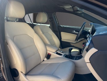 Mercedes classe gla 200 - caméra de recul - hayon élect - garantie 12 mois occasion simplicicar nimes - rb auto simplicicar...