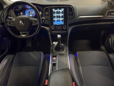Renault megane iv berline tce 130 energy intens bose garantie 12mois occasion simplicicar bretigny-sur-orge simplicicar...