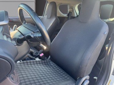 Toyota iq iq 68 vvt-i occasion simplicicar beaune simplicicar simplicibike france