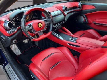 Ferrari gtc4 lusso v12 bleu tour de france  interieur rosso ferrari carnet ferrari visible en agence occasion simplicicar...