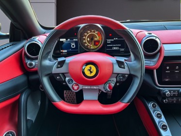 Ferrari gtc4 lusso v12 bleu tour de france  interieur rosso ferrari carnet ferrari visible en agence occasion simplicicar...
