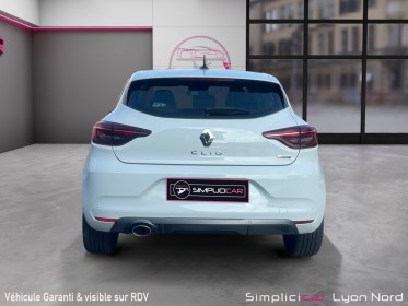 Renault clio v rs line 130 cv 1.3 tc 2v gpf edc7 ss intens - garantie 12 mois occasion simplicicar lyon nord simplicicar...