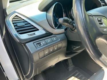 Hyundai santa fe 2.2 crdi 197 4wd pack premium limited 7pl - garantie 12 mois occasion paris 17ème (75)(porte maillot)...