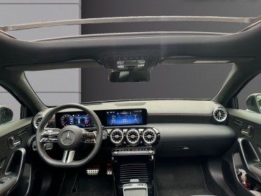 Mercedes classe a 200 amg line/car play/toit ouvrant/led d'ambiance/sieges electrique/affichage tete haute/keyless go/......