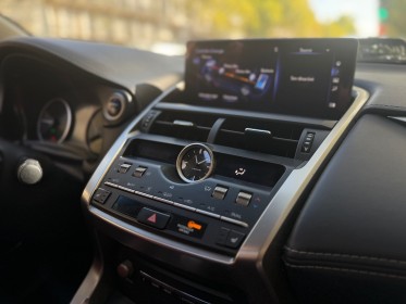 Lexus nx300h pack luxe / garantie 12 mois / toit ouvrant - siege electrique - radar av / ar - camera ar occasion paris 17ème...