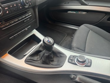 Bmw serie 3 e90 lci 318i 143 ch confort/entretien a jour/garantie 12 mois occasion paris 17ème (75)(porte maillot)...