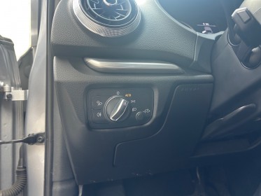 Audi a3 sportback 30 tfsi 116 s tronic 7 design -sieges chauffants-car play-garantie 12 mois occasion paris 17ème (75)(porte...