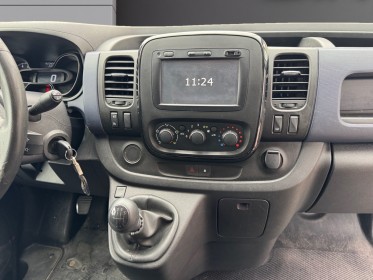 Opel vivaro fourgon gn f2900 l2h1 1.6 cdti 120 ch pack clim occasion simplicicar livry gargan simplicicar simplicibike france