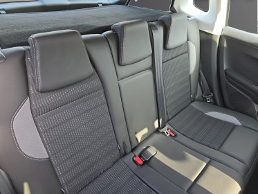 Peugeot 2008 1.6 l hdi 120 ch ss bvm6 allure sièges chauffants garantie 12 mois occasion simplicicar vichy simplicicar...