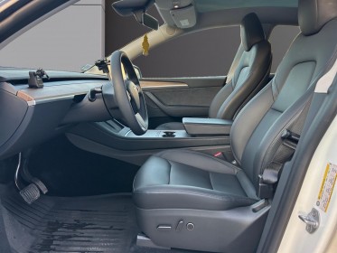 Tesla model y standard rwd - sieges electriques toit panoramique camera 360 occasion simplicicar lagny  simplicicar...