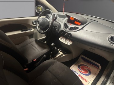 Renault twingo ii 1.2 lev 16v 75 eco2 nightday, toit ouvrant, rien a prévoir occasion simplicicar villejuif  simplicicar...