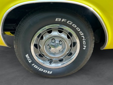 Dodge challenger année 1972 - rare collector- 2ème main française - 340 ci lemon yellow - garantie 12 mois occasion...