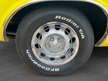 Dodge challenger année 1972 - rare collector- 2ème main française - 340 ci lemon yellow - garantie 12 mois occasion...