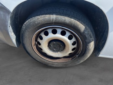 Citroen berlingo blue hdi 100 ss bvm feel taille m occasion avignon (84) simplicicar simplicibike france