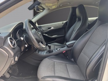 Mercedes classe cla 180 sensation  jantes 17 pouces  garantie 12 mois occasion simplicicar vernon simplicicar simplicibike...
