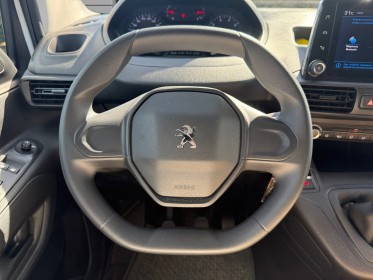 Peugeot partner fourgon standard 650 kg bluehdi 100 pro apple car play radars de recul attelage garantie 12 mois occasion...