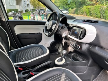 Renault twingo iii tce 95 edc intens occasion simplicicar vaucresson simplicicar simplicibike france