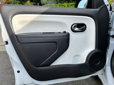 Renault twingo iii tce 95 edc intens occasion simplicicar vaucresson simplicicar simplicibike france
