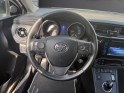 Toyota auris my17 hybride 136h collection/garantie 12 mois/ suivi complet occasion montreuil (porte de vincennes)(75)...