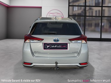 Toyota auris my17 hybride 136h collection/garantie 12 mois/ suivi complet occasion montreuil (porte de vincennes)(75)...