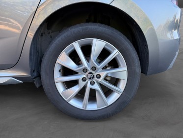 Skoda kamiq 1.0 tsi evo 110 ch bvm6 style garantie 12 mois occasion simplicicar angers simplicicar simplicibike france