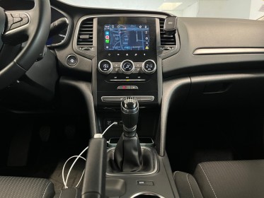 Renault megane iv berline blue dci 115 business garantie 12 mois occasion simplicicar reims simplicicar simplicibike france
