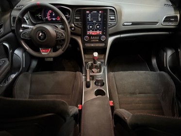 Renault megane iv berline tce 300 rs trophy garantie 12 mois occasion simplicicar reims simplicicar simplicibike france