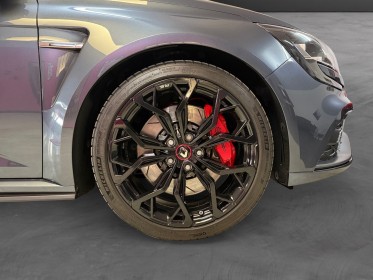 Renault megane iv berline tce 300 rs trophy garantie 12 mois occasion simplicicar reims simplicicar simplicibike france