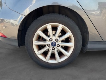 Ford focus 1.0 ecoboost 125 ss titanium garantie 12 mois occasion simplicicar limoges  simplicicar simplicibike france