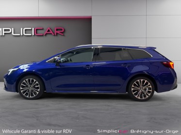 Toyota corolla touring sports hybride nouvelle 140ch design garantie 12mois occasion simplicicar bretigny-sur-orge...