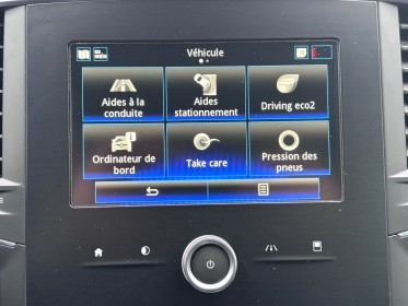 Renault megane iv berline tce 140 energy limited - carnet entretien - radar av/ ar  caméra de recul occasion simplicicar...