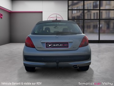 Peugeot 207 1.6 vti 16v 120 ch féline toit panoramique révisée garantie 12 mois occasion simplicicar vichy simplicicar...