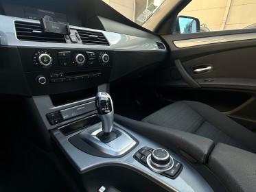 Bmw serie 5 e60 lci 523i excellis a - toit ouvrant - sieges chauffnts/electriques occasion simplicicar lagny  simplicicar...