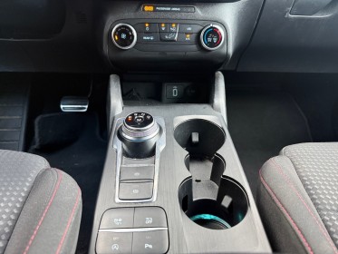 Ford focus 1.0 ecoboost 125 ss bva8 st line business caméra de recul carplay moteur neuf garantie 2 ans ford garantie 12...